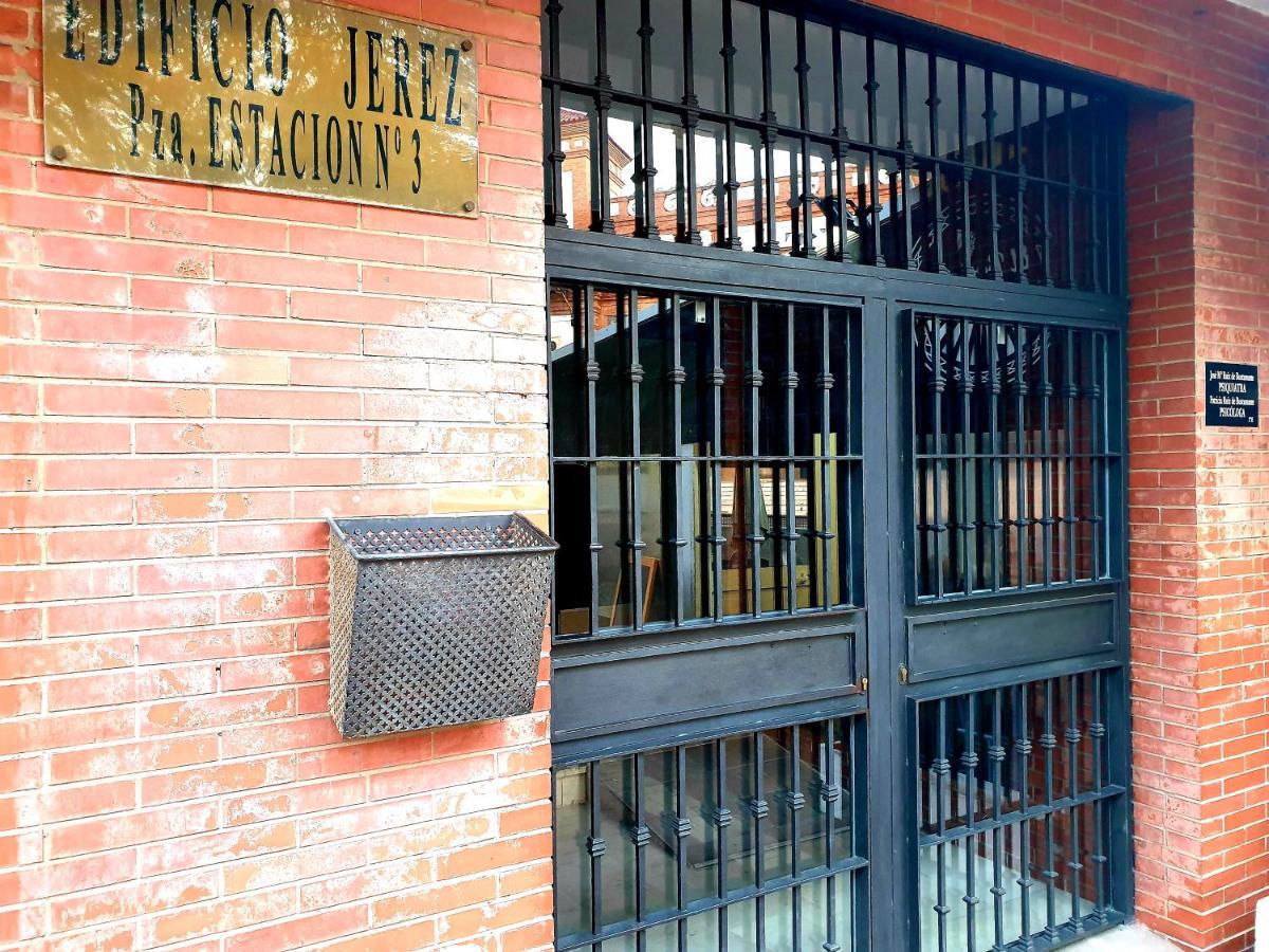 Sherryflat La Estacion - Parking Jerez de la Frontera Luaran gambar